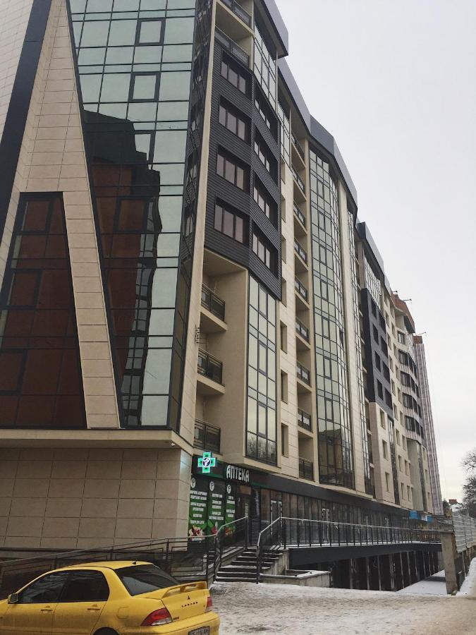 Апартаменти-Студія На Герцена Czernowitz Exterior foto